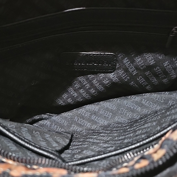 Steve Madden Leopard Print Cosmetic Bag - Picture 5 of 7